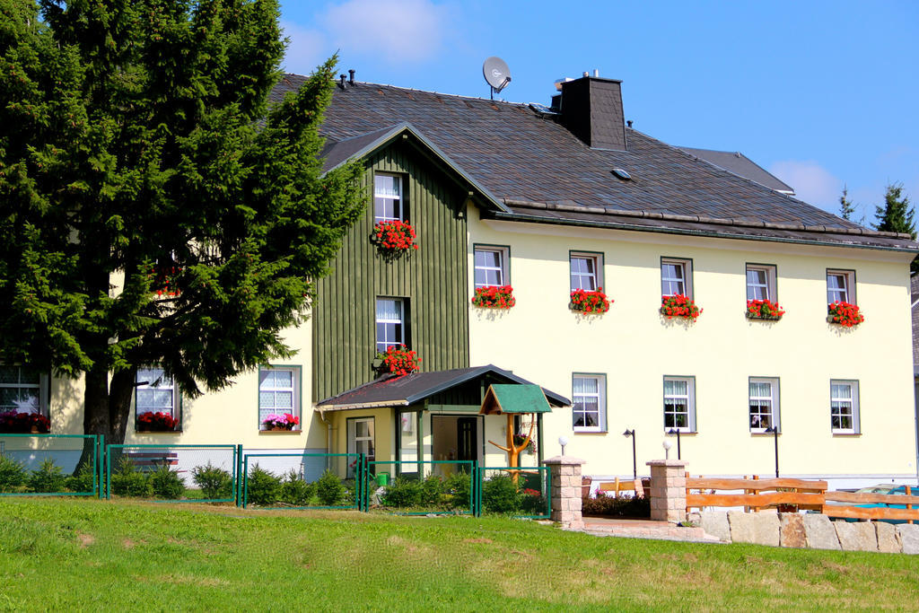 Landhaus Sonnentau Johanngeorgenstadt Bagian luar foto